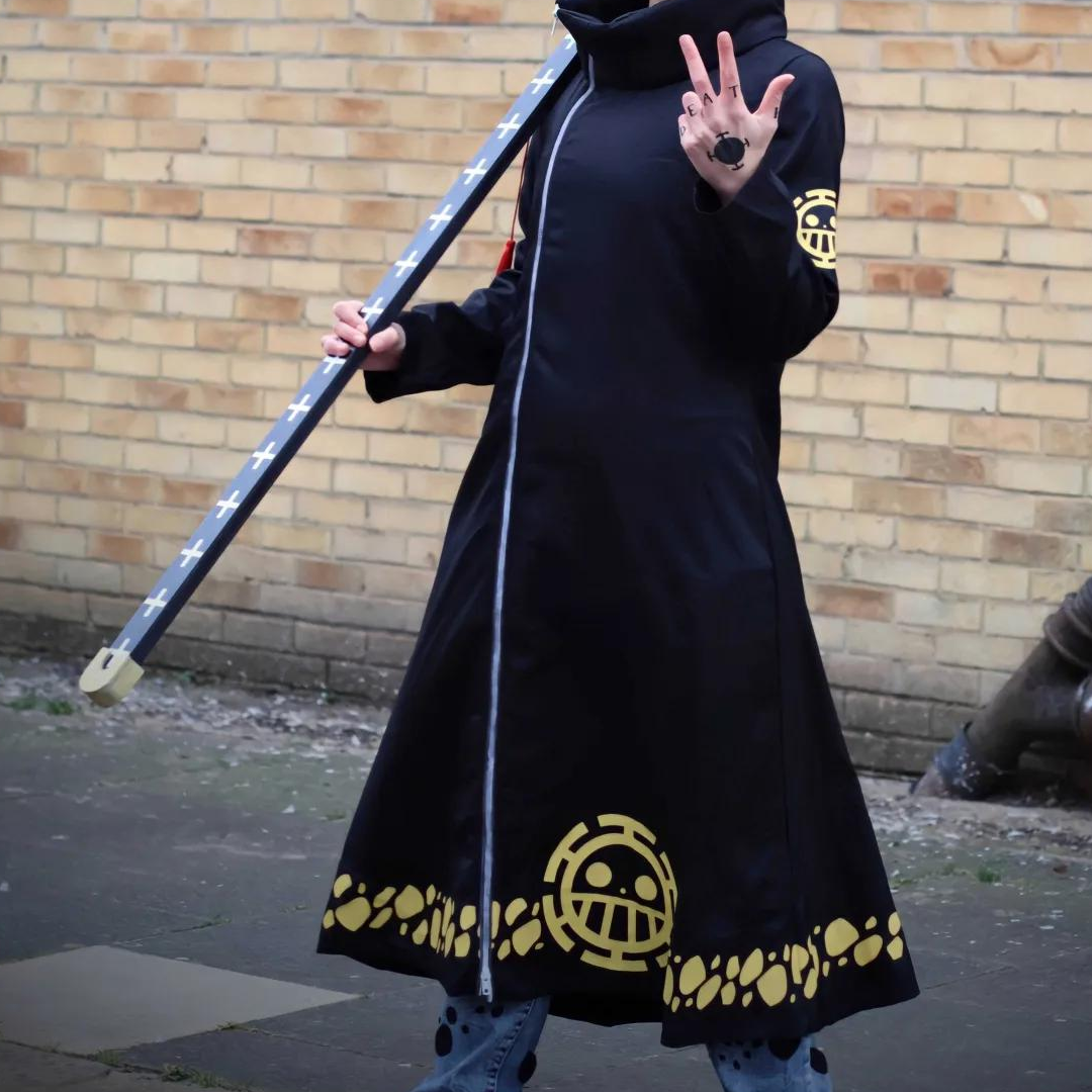 Trafalgar Law Cosplay Costume – Katana US