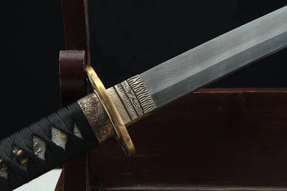 Katana-Japonais-Fleur-de-Guerre-Acier-Damas