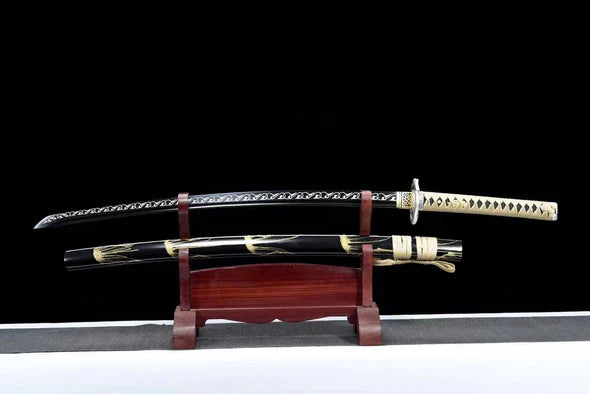 Katana-Japonais-Oeil-de-Serpent