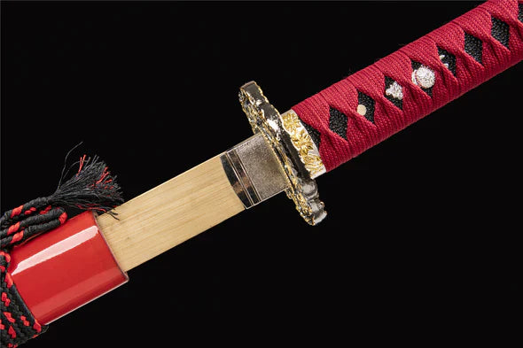 Katana-Japonais-Sang-Bois